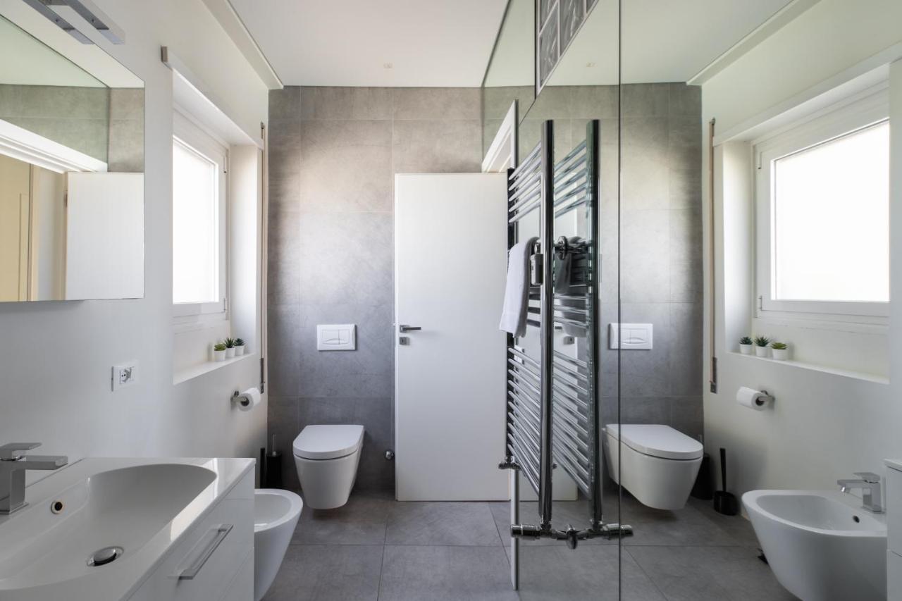 Iflat Garbatella Grand Penthouse Apartment โรม ภายนอก รูปภาพ